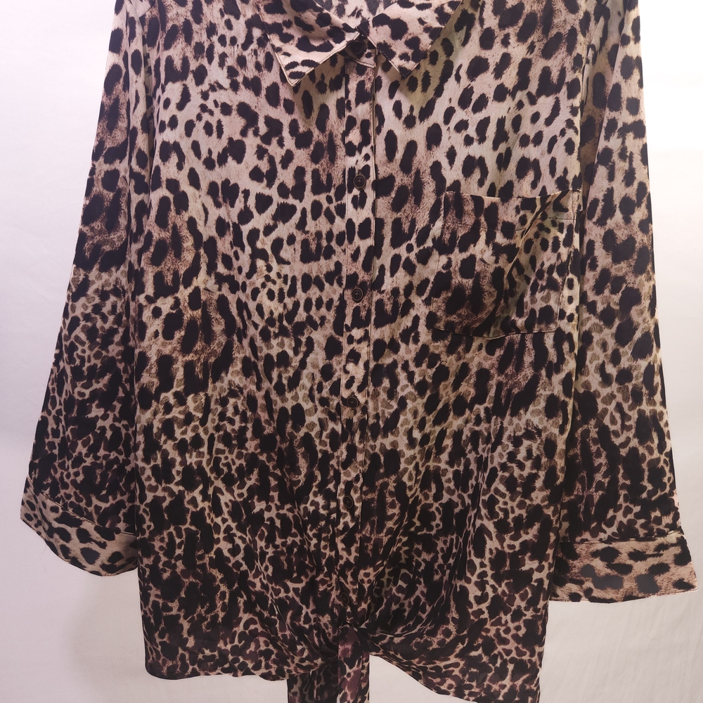 Belle by Kim Gravel Animal Print Button Down Shirt